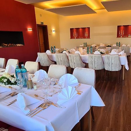 Hotel Hessischer Hof 멜숭겐 외부 사진